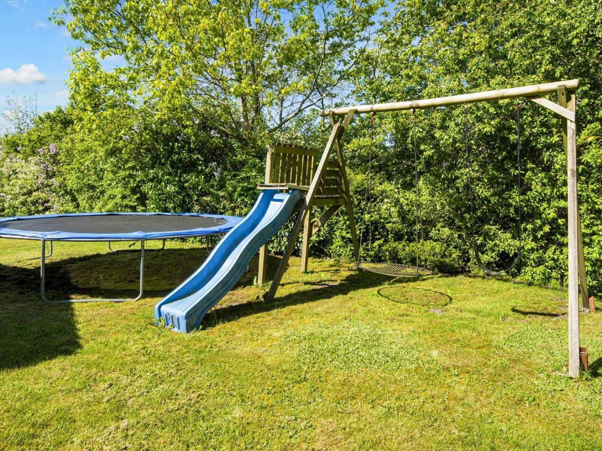 6 Person Holiday Home In Tarm Екстериор снимка
